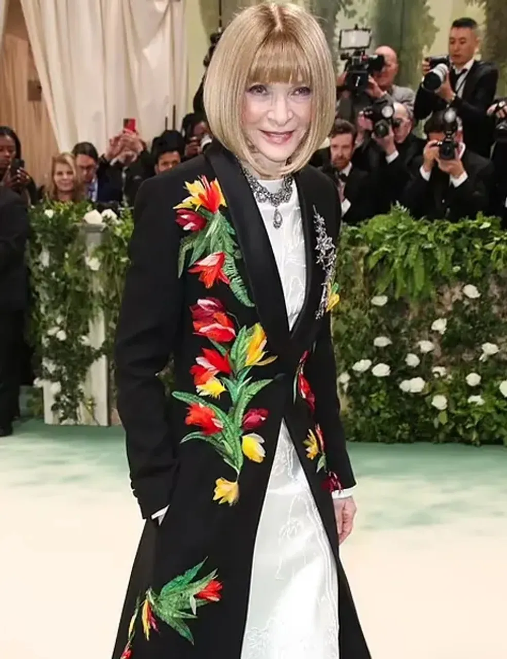 Anna Wintour Met Gala 2024 Coat