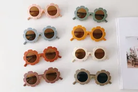 AYA FLOWER SUNGLASSES: white, blush pink, fig only left