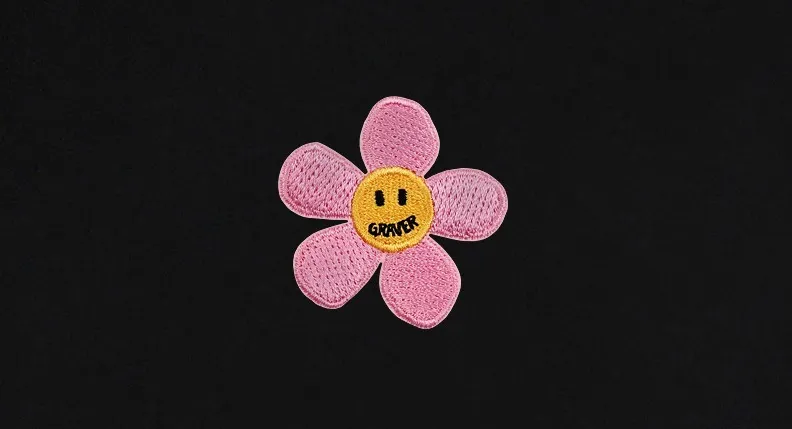 GRAVER  |[GRAVER]★PINK FLOWER DOT EMBROIDERY SWEATSHIRT